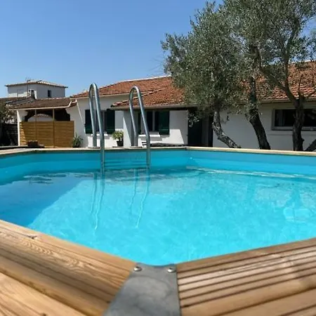 Hébergement de vacances Les Mazets Du Paty Albaron