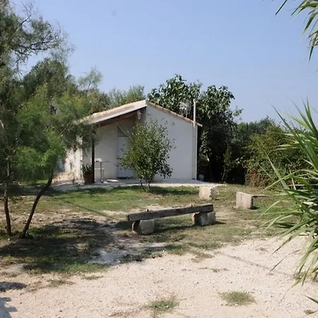 Hébergement de vacances Les Mazets Du Paty Albaron